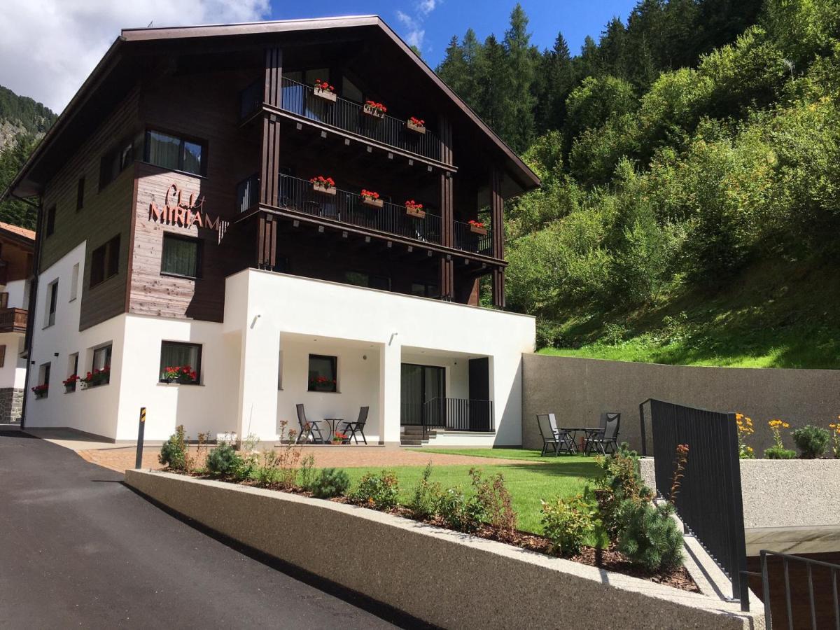Chalet Miriam Selva di Val Gardena Luaran gambar